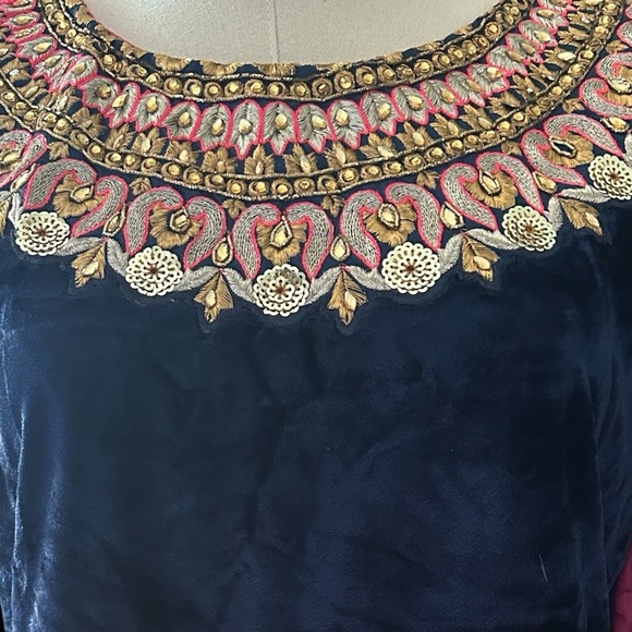 Raspberry Long Anarkali Dress with Floral Aari Embroidery and Velvet Bustier - Picture 9 of 12